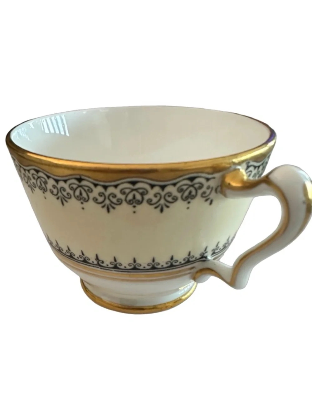 CROWN STAFFORDSHIRE Fine Bone China Teacup Black Gold Gilt Pattern